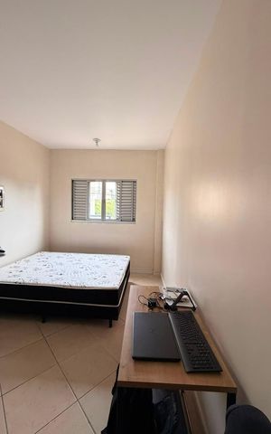 Casa de condomínio para alugar com 180m², 3 quartos e 2 vagas Casa de condomínio para alugar com 180m², 3 quartos e 2 vagasQuarto