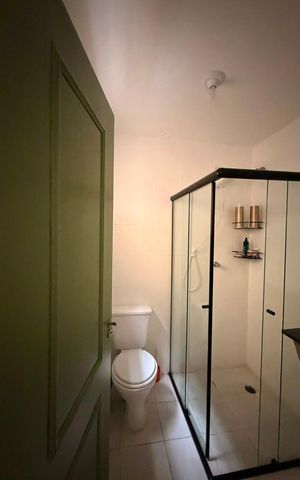 Casa de condomínio para alugar com 180m², 3 quartos e 2 vagas Casa de condomínio para alugar com 180m², 3 quartos e 2 vagasBanheiro