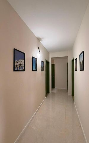 Casa de condomínio para alugar com 180m², 3 quartos e 2 vagas Casa de condomínio para alugar com 180m², 3 quartos e 2 vagasCorredor