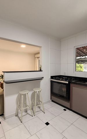 Casa à venda com 90m², 2 quartos e 2 vagasCozinha