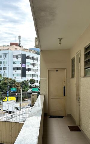 Apartamento à venda com 45m², 1 quarto e 1 vaga