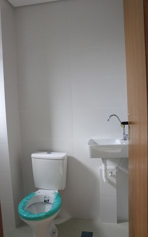 Apartamento à venda com 62m², 2 quartos e sem vagaBanheiro da Suíte 