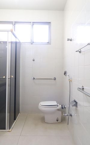 Apartamento para alugar com 230m², 3 quartos e 2 vagasBanheiro Social