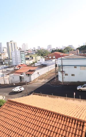 Apartamento para alugar com 230m², 3 quartos e 2 vagasPlaquinha