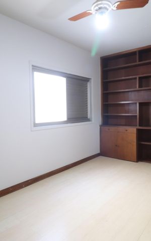 Apartamento para alugar com 230m², 3 quartos e 2 vagasQuarto 2