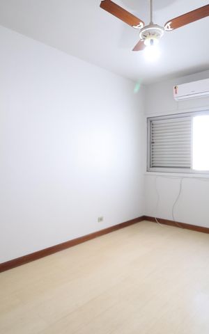 Apartamento para alugar com 230m², 3 quartos e 2 vagasQuarto 1