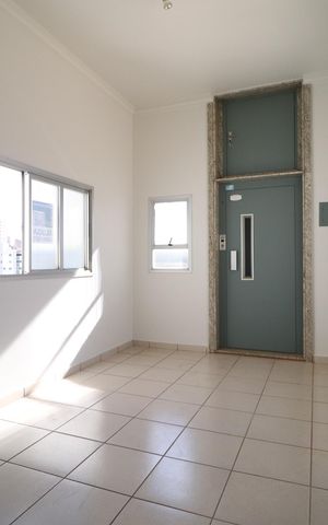 Apartamento para alugar com 230m², 3 quartos e 2 vagasElevador Privativo