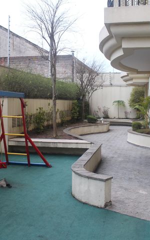 Apartamento à venda com 156m², 3 quartos e 3 vagasÁrea comum - Playground