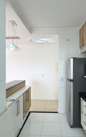 Apartamento para alugar com 72m², 3 quartos e 2 vagas Apartamento para alugar com 72m², 3 quartos e 2 vagasCozinha