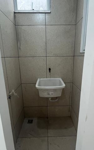 Casa para alugar com 60m², 2 quartos e sem vaga