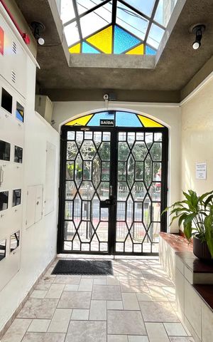 Apartamento à venda com 58m², 2 quartos e 1 vaga Apartamento à venda com 58m², 2 quartos e 1 vagaHall social