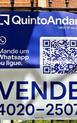 Apartamento à venda com 58m², 2 quartos e 1 vaga Apartamento à venda com 58m², 2 quartos e 1 vagaPlaquinha instalada