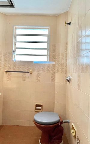 Apartamento à venda com 58m², 2 quartos e 1 vaga Apartamento à venda com 58m², 2 quartos e 1 vagaBanheiro