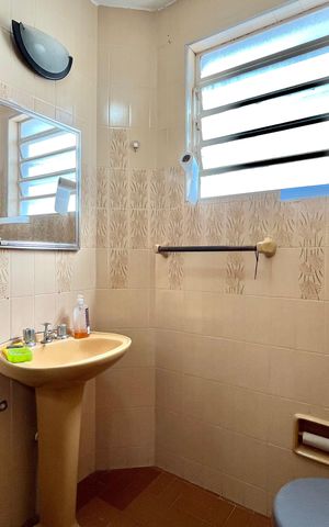 Apartamento à venda com 58m², 2 quartos e 1 vaga Apartamento à venda com 58m², 2 quartos e 1 vagaBanheiro