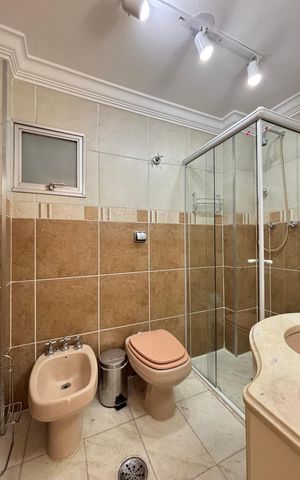 Apartamento para alugar com 110m², 2 quartos e 1 vaga Apartamento para alugar com 110m², 2 quartos e 1 vagaBanheiro
