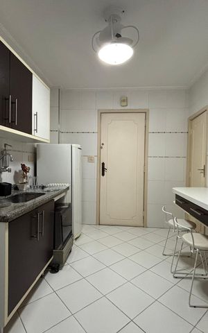 Apartamento para alugar com 110m², 2 quartos e 1 vaga Apartamento para alugar com 110m², 2 quartos e 1 vagaCozinha