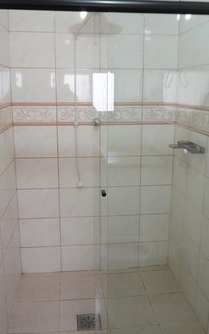 Casa para alugar com 201m², 3 quartos e 2 vagasBanheiro da Suíte