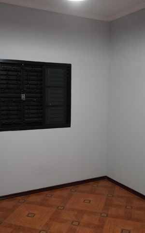 Casa para alugar com 201m², 3 quartos e 2 vagasQuarto 2