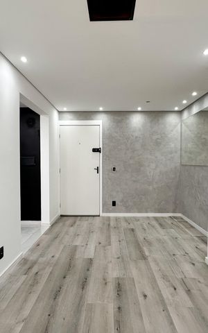 Apartamento à venda com 46m², 2 quartos e 1 vaga Apartamento à venda com 46m², 2 quartos e 1 vagaSala