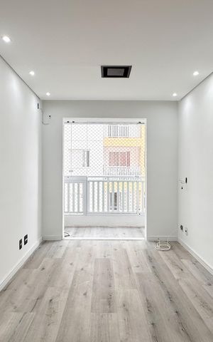 Apartamento à venda com 46m², 2 quartos e 1 vaga Apartamento à venda com 46m², 2 quartos e 1 vagaSala