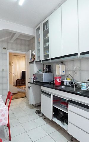 Casa para alugar com 300m², 3 quartos e 3 vagasCozinha