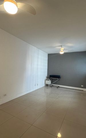Apartamento para alugar com 90m², 3 quartos e 1 vaga Apartamento para alugar com 90m², 3 quartos e 1 vagaSala