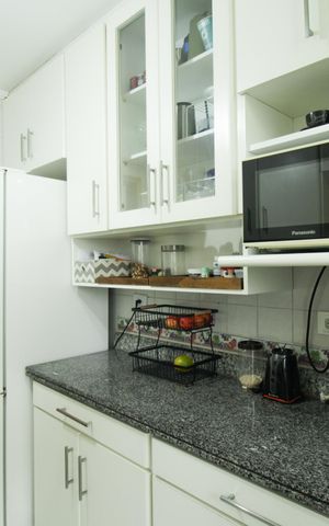 Apartamento à venda com 51m², 2 quartos e 1 vaga Apartamento à venda com 51m², 2 quartos e 1 vagaCozinha