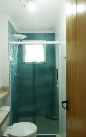 Apartamento à venda com 51m², 2 quartos e 1 vaga Apartamento à venda com 51m², 2 quartos e 1 vagaBanheiro