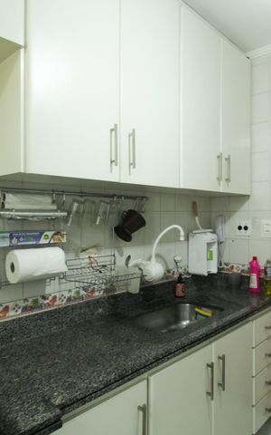 Apartamento à venda com 51m², 2 quartos e 1 vaga Apartamento à venda com 51m², 2 quartos e 1 vagaCozinha
