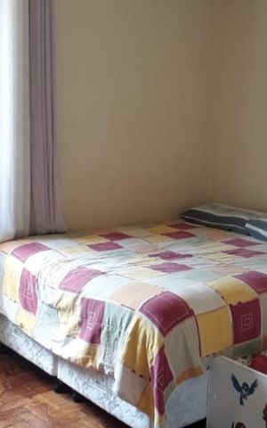 Casa à venda com 180m², 3 quartos e 2 vagas Casa à venda com 180m², 3 quartos e 2 vagasQuarto