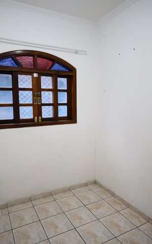 Casa à venda com 156m², 4 quartos e 4 vagasÁrea de Serviço