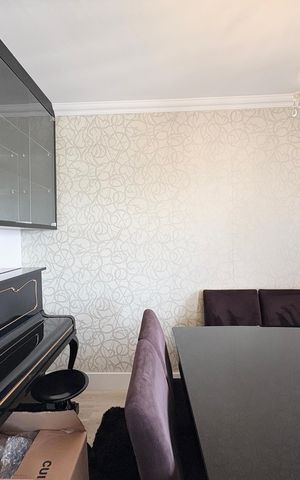 Apartamento à venda com 70m², 3 quartos e 1 vaga Apartamento à venda com 70m², 3 quartos e 1 vagaSala