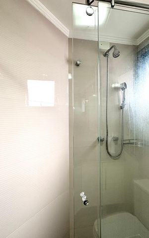 Apartamento à venda com 70m², 3 quartos e 1 vaga Apartamento à venda com 70m², 3 quartos e 1 vagaBanheiro da Suíte