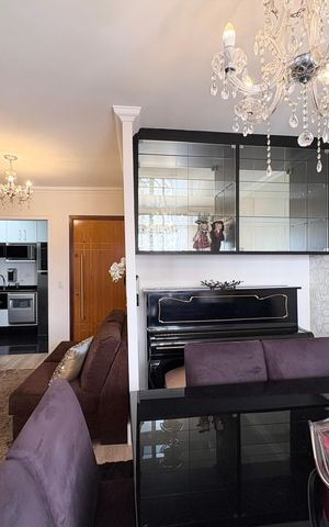 Apartamento à venda com 70m², 3 quartos e 1 vaga Apartamento à venda com 70m², 3 quartos e 1 vagaSala