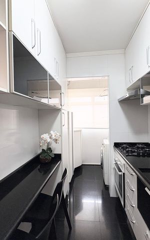 Apartamento à venda com 70m², 3 quartos e 1 vaga Apartamento à venda com 70m², 3 quartos e 1 vagaCozinha