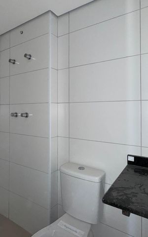 Apartamento à venda com 58m², 2 quartos e 1 vagaBanheiro Social