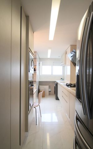 Apartamento para alugar com 128m², 3 quartos e 2 vagasCozinha