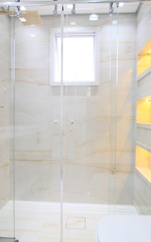 Apartamento para alugar com 128m², 3 quartos e 2 vagasBanheiro suíte 