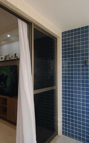 Apartamento à venda com 69m², 2 quartos e 1 vagaSala - Varanda