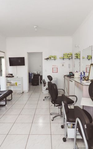 Casa à venda com 170m², 3 quartos e 1 vagaSala