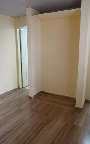 Casa para alugar com 200m², 1 quarto e 6 vagasQuarto