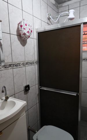 Casa à venda com 125m², 2 quartos e 3 vagasBanheiro