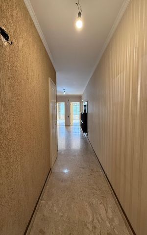 Apartamento para alugar com 250m², 4 quartos e 2 vagas