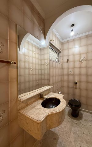 Apartamento para alugar com 250m², 4 quartos e 2 vagas