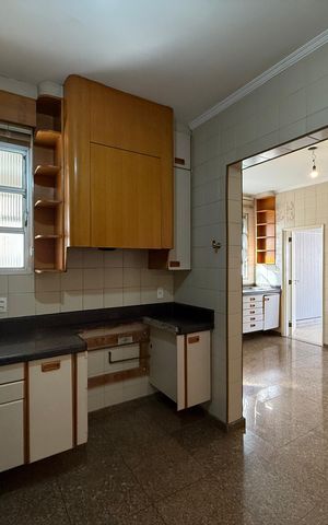 Apartamento para alugar com 250m², 4 quartos e 2 vagas