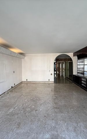 Apartamento para alugar com 250m², 4 quartos e 2 vagas