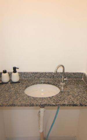 Apartamento para alugar com 33m², 2 quartos e sem vagaBanheiro