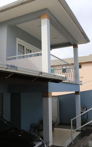 Casa à venda com 360m², 5 quartos e 3 vagasQuintal