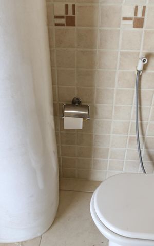 Casa à venda com 360m², 5 quartos e 3 vagasBanheiro 2