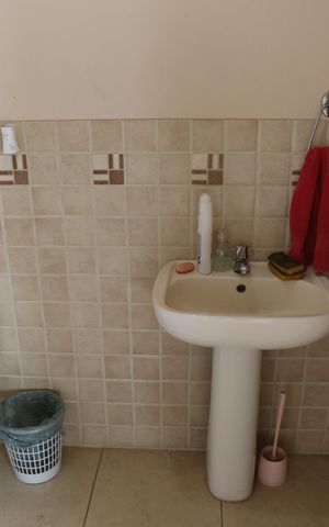 Casa à venda com 360m², 5 quartos e 3 vagasBanheiro 2